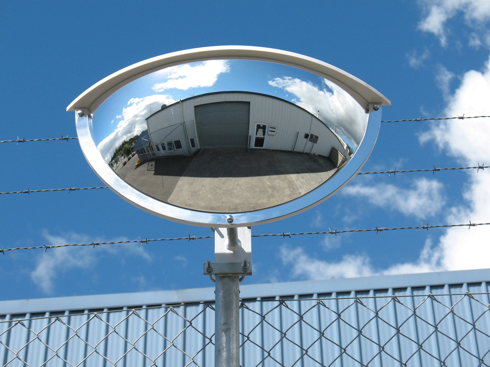 DuraVision Security Mirror Outdoor DeLuxe Half Dome Mirror