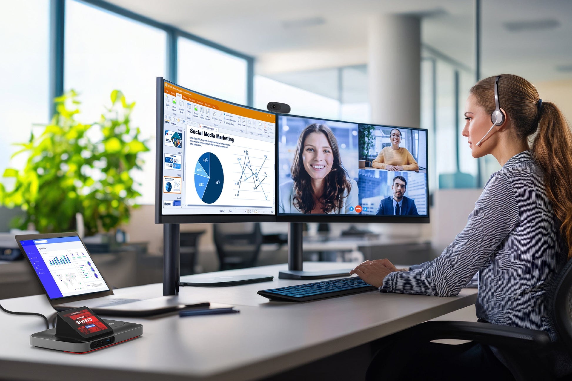 Qbic BookBuddy Connect enabling secure desk access with NFC/RFID authentication.
